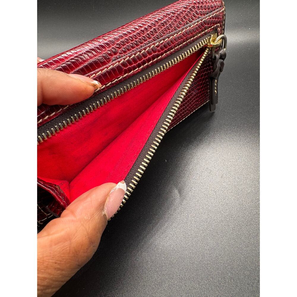 Dooney & Bourke Red Lizard Leather Continental Wallet Clutch Organizer Snap - Picture 4 of 15